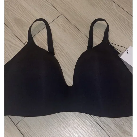 Knix Wing Woman Bra Molded Cups Wire Free Womens Size 7 Black New Nwt - Picture 3 of 6